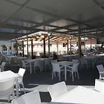 فندق Riviera 3*