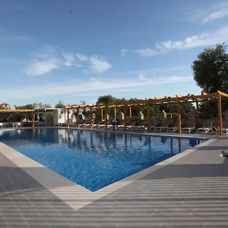 فندق Riviera 3*