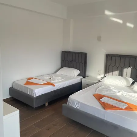 Hotel Riviera 3*