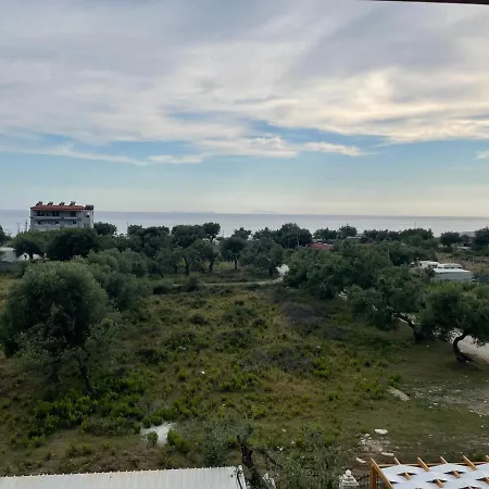 Riviera 3* بورش