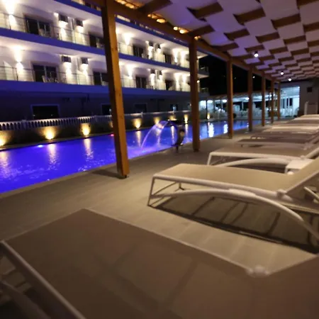 Riviera 3*